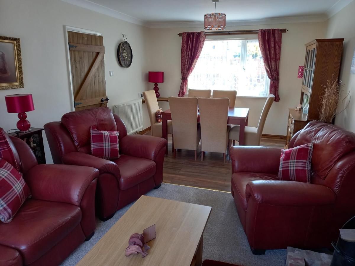 Pet Friendly Beautiful Detached Cottage Close To Spurn Point, Easington And Withersea Kingston upon Hull Exterior foto