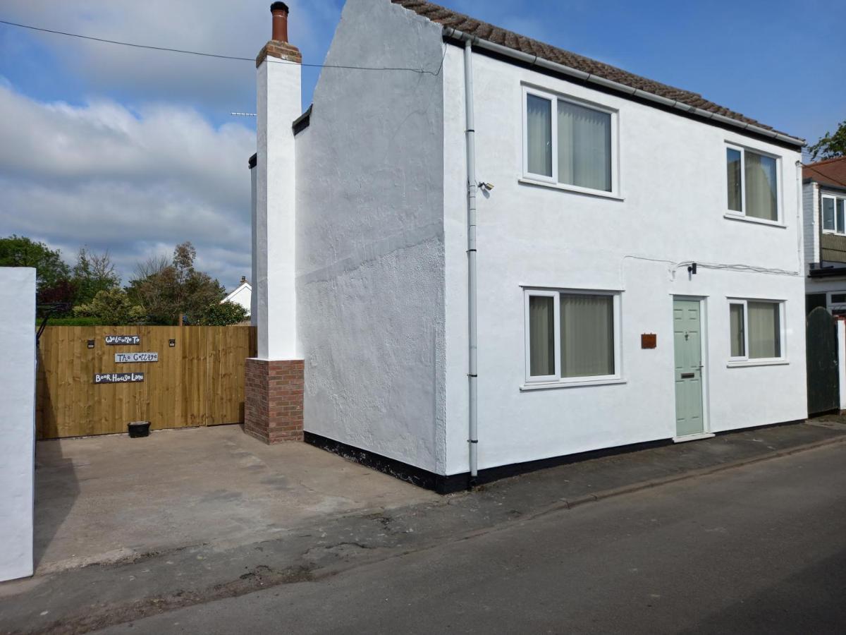 Pet Friendly Beautiful Detached Cottage Close To Spurn Point, Easington And Withersea Kingston upon Hull Exterior foto